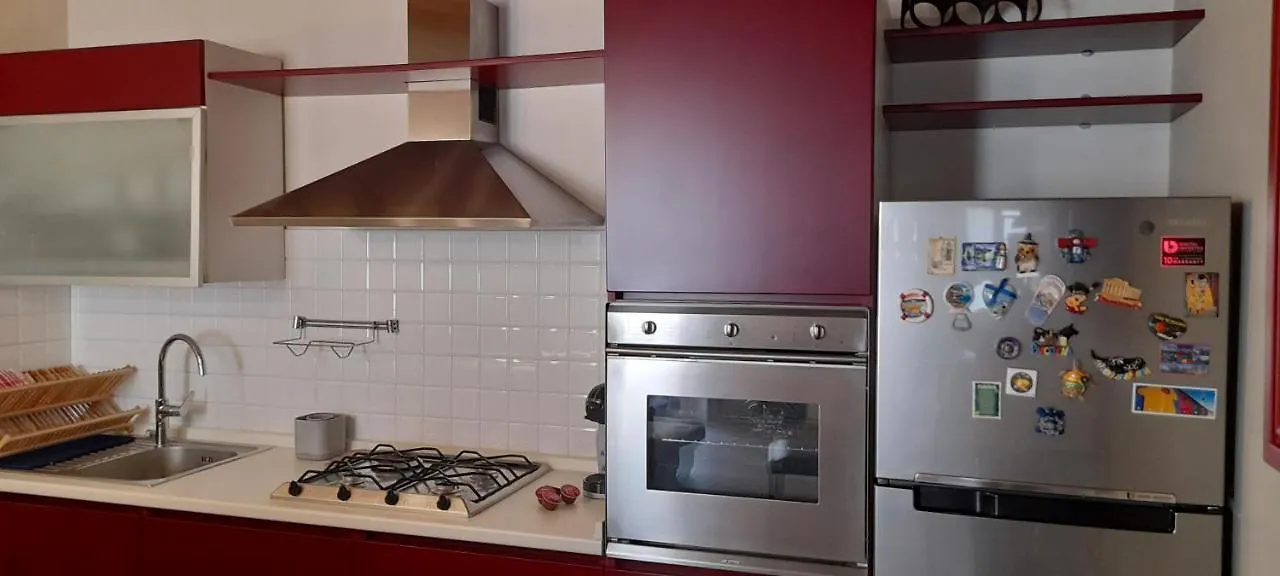 Daire Claude Cozy Corner-Apartment Parma İtalya